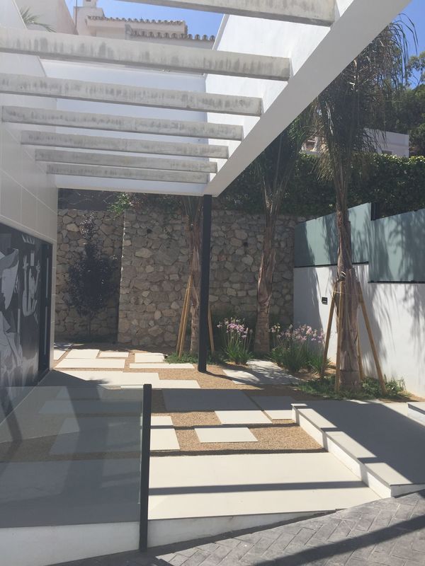 Láminas Villa Mai
